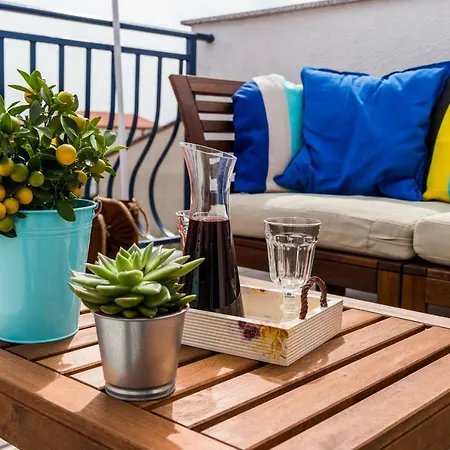 Sabijan Superior Deluxe * מדולין