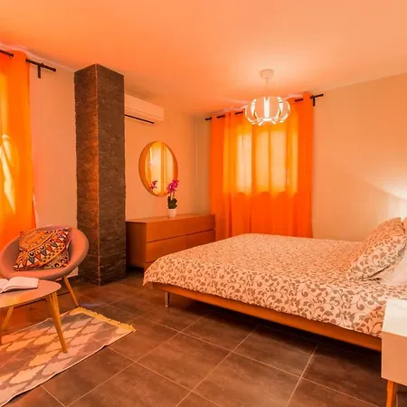 Sabijan Superior Deluxe דירה מדולין